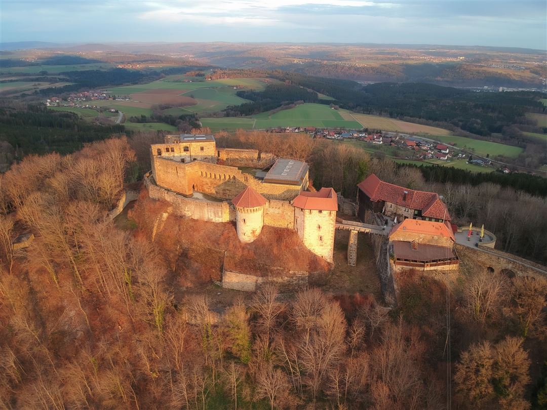Ansicht Burg Hohenrechberg von oben